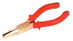 Flat Nose Pliers