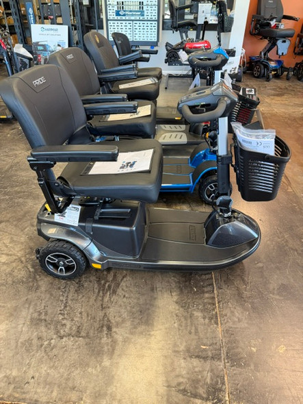 Clearance! Pride Revo 2.0 - 3-Wheel - Grey