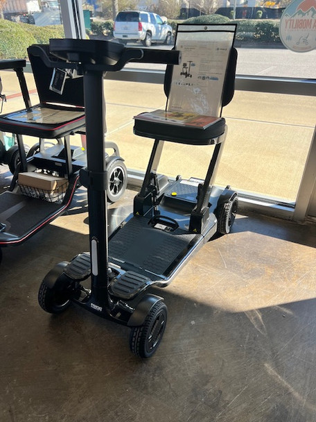 Clearance! GOGO Carbon - Only 35lbs!!