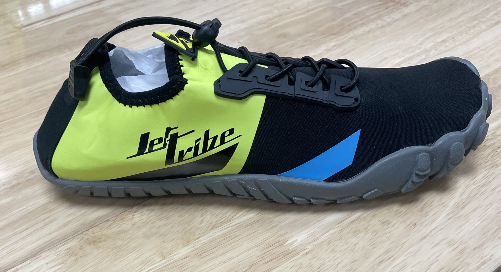 Tide Shoes ホワイト/アクア シューズ Shoe | Hydro Flex-Yellow/Blue | Size: 9 - Jettribe