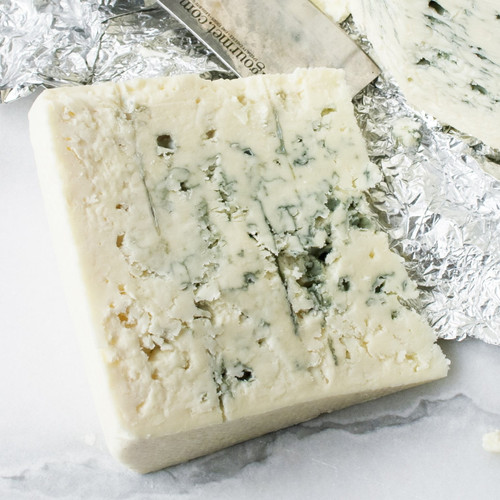 Great Hill Blue Cheese - Whole Wheel (6 Pound) - Made From Pasteurized Cow's Milk. Awarded 3rd By The American Cheese Society For Blue Mold Cheeses.