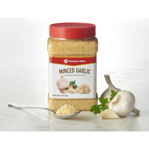 M.m Minced Garlic (48 Oz.)