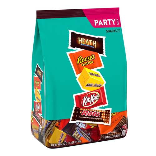 Hershey, Chocolate And Peanut Butter Assortment Snack Size Candy, Individually Wrapped, 35.04 Oz, Bulk Party Pack