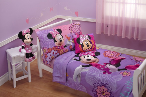 Disney Minnie Mouse 4-pieces Toddler Bedding Set, Fluttery Friends, With Comforter Pillowcase Fitted Sheet Top Sheet