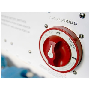 Navico Group Americas - Maro - Battery Switch On/off - 9003E-BSS Navico Group Americas - Maro - Battery Switch On/off - 9003E-BSS