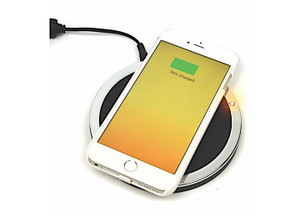 Brandmotion - Qi Wireless Home And Office Charger - FDMC-1101