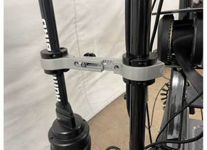 DD26 Fishing - Dd26 Fishing Dog Bone Stabilizer Bracket; Hb360 To Quest - DBKIT360QUEST