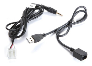 Maestro - Usu1 Factory Usb To Male Usb Adaptor For Su1 Vehicles - ACC-USB-SU1