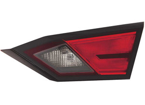 Maxzone - Capa Rh Backup Lamp Assy Inner Nissan Altima 19c - 315-1317R-AC