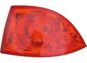 Regionmax - Rh Taillamp Lens/housing; Outer Lamp; Lucerne 0611 - GM402-B000R