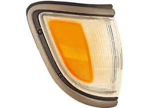 Regionmax - Rh Parklamp Assy; 2wd; Park/marker Combo; Black; Tacoma 9596 - TY546-B00DR