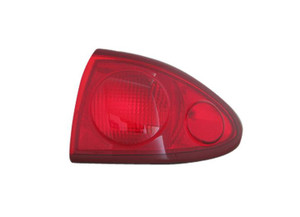 TYC - Rh Taillamp Assy Includes Marker Lamp Chevrolet Cavalier 20032005 - 11-5863-00