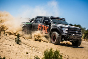 Fox Shocks - 9916 F250/350; 0516 F450/f550 Sd Rear 2.0 R/r 1.58in Lift - 985-24-105