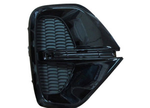 Sherman Parts - Rt Front Bumper Insert; Fog Lamp Opening Cover; W/o Fog Lamps Kia Sportage 2021 - 3232A-95-2