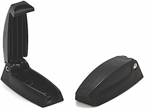 Camco - Baggage Door Catches 2/pack Black - 44160
