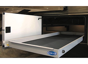 Morryde - Fully Assembled 80% Extension 2 Way 20inx72in Cargo Tray With Carpet - CTG80-2072-2DW