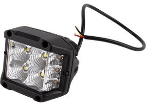 Buyers - 4 Inch Wide Led Flood Light With Strobesquare Lens - 1492232