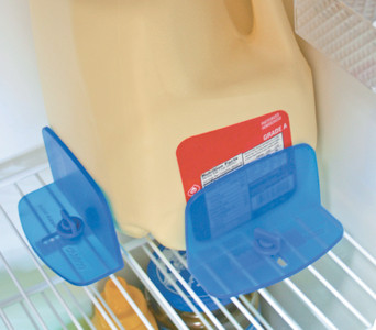 Camco - Fridge Brace 2 Per Pack - 44033