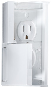 RV Designer - Outlet Dual W-cvr White - S905