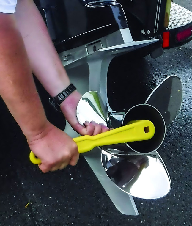 Th Marine - Prop Master Wrenchw-packaged (pmw-1-dp)