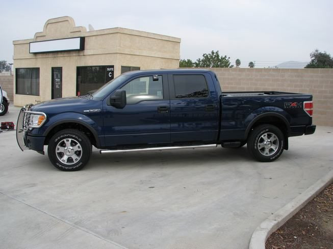 Trailfx - 4' Oval Straight Side Bar - A1523S