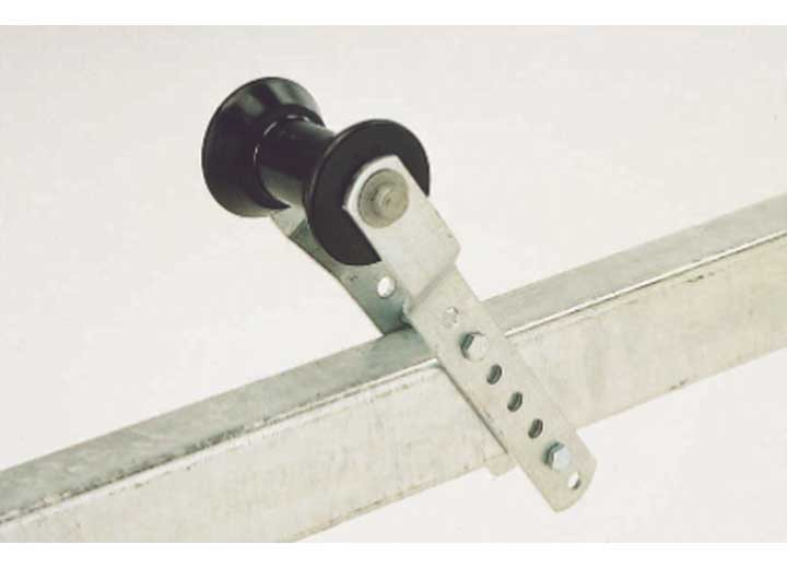 C.E. Smith - Pkg Adj Keel Roller Bracket Assembly  3in - 32003G