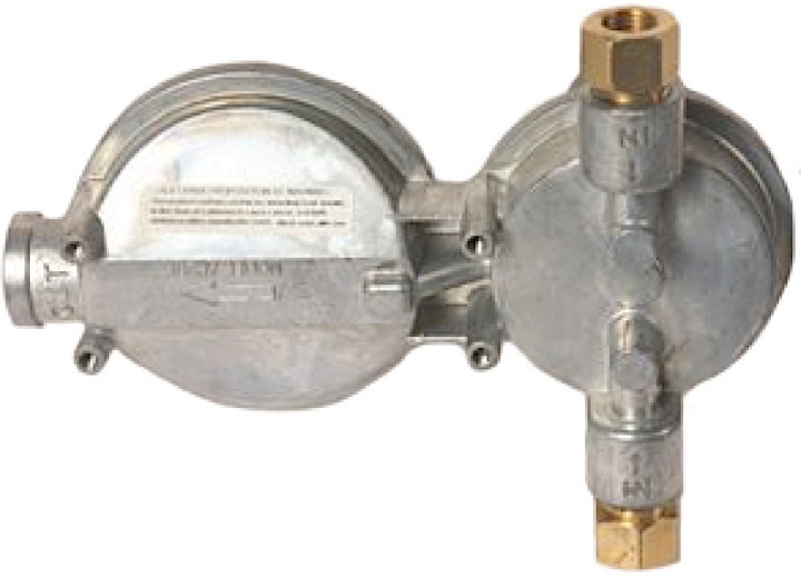 Camco - Camco Two Stage Regulatorvertical Bulk - 59312