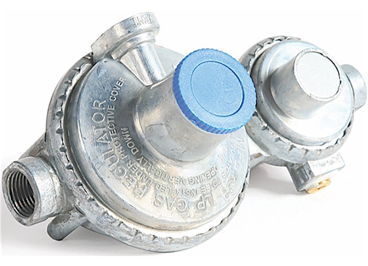 Camco - Camco Two Stage Regulatorhorizontal Clamshell - 59323