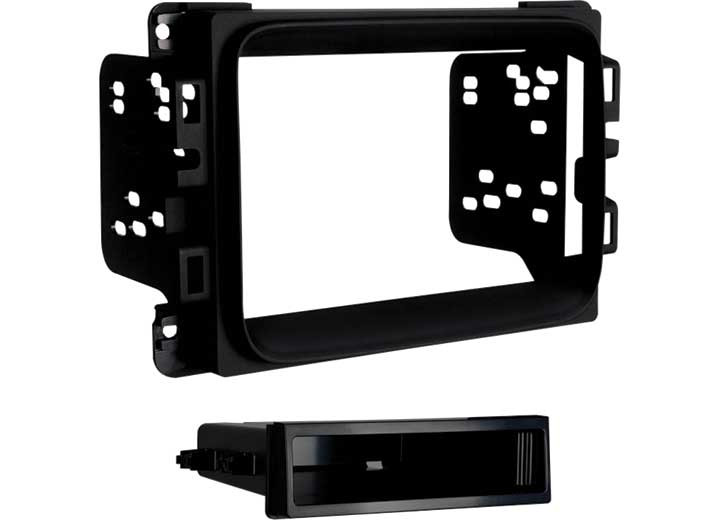 Metra - Chrysler / Jeep / Ram Mounting Kit - 99-6518B