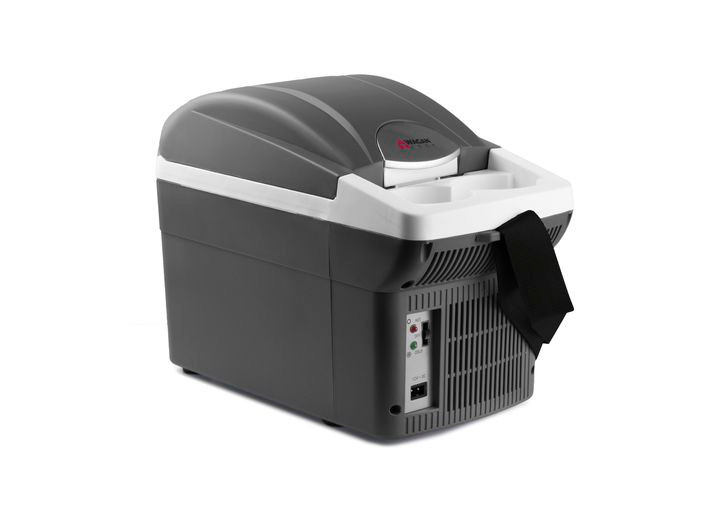 Wagan Corporation - 6 Quart Personal Fridge/warmer - 6206