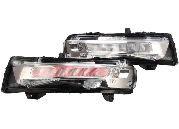 Winjet Automotive - 1821 Ford Mustang  Led Fog Light W/ Sequential Turn Signalclear - CFWJ-0688-C-SQ