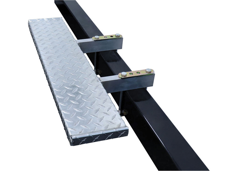 Extreme Max - Heavyduty Aluminum Boat Trailer Step 6in X 30in - 3006.6862