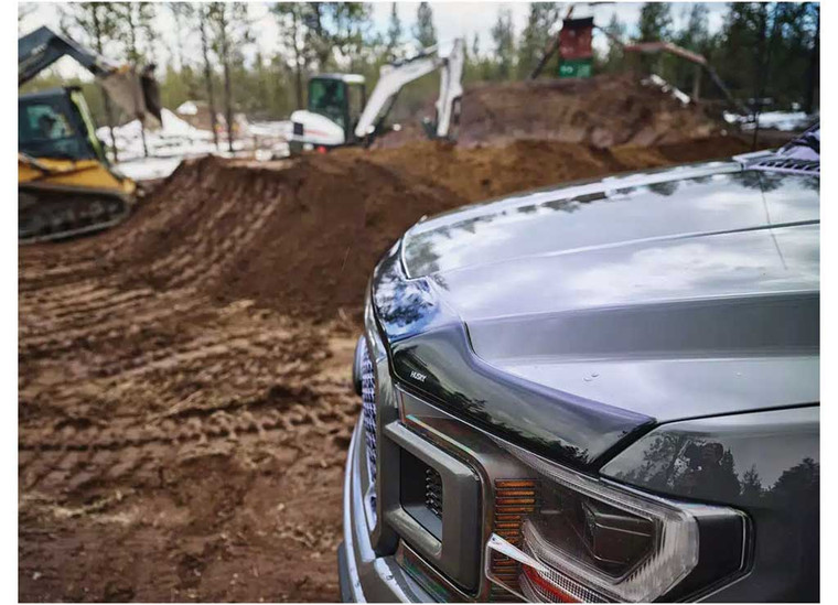 Husky Liner - 0520 Frontier Aeroskin Low Profile Matte Black - 2877032