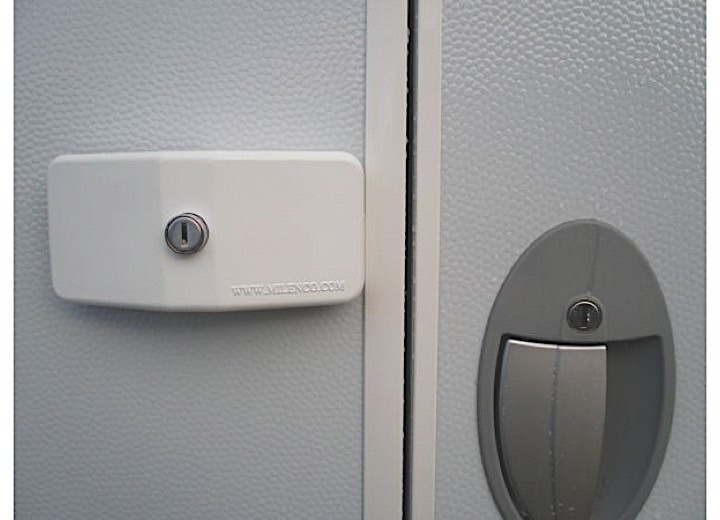 Milenco - Door Lock Single With 2 Keys - 2042