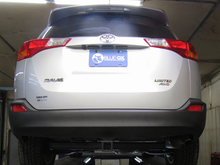 Blue Ox - 0618 Rav4 (excl Electric) Class Iii 2in Receiver Hitch - BXH5001