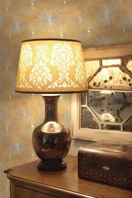 Seabrook wallpaper in Brown, Metallic Gold NE51007