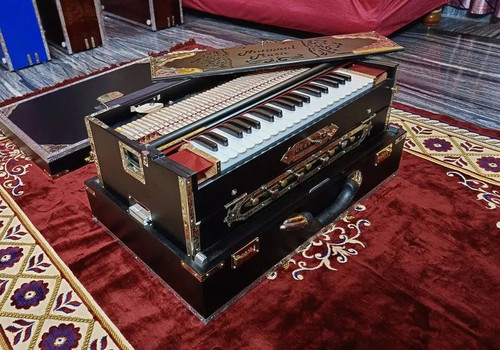 Premium Luxury Matte Black 3 Line 9 Scale Changer Harmonium - National Music India Premium Luxury Matte Black 3 Line 9 Scale Changer Harmonium - National Music India