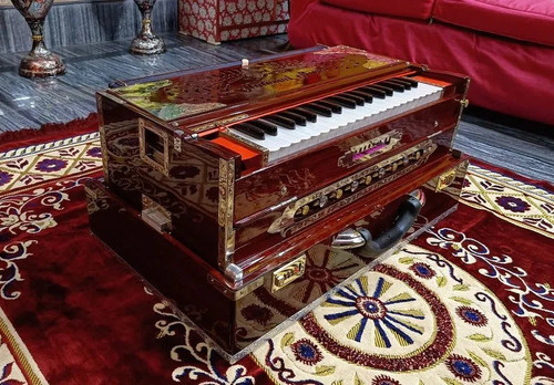 Premium Luxury Brown walnut 3 Line 9 Scale Changer Harmonium - National Music India Premium Luxury Brown walnut 3 Line 9 Scale Changer Harmonium - National Music India
