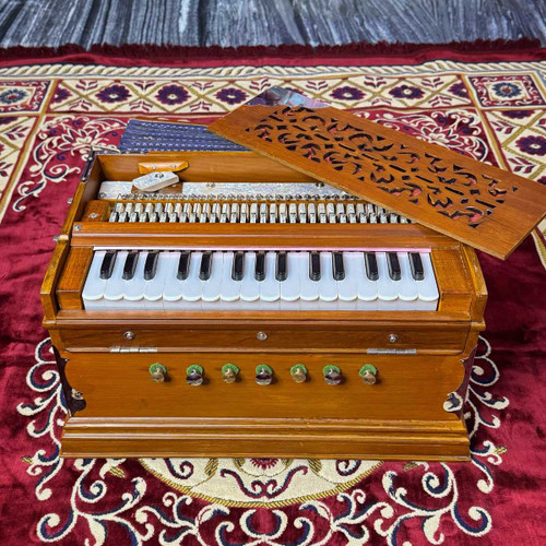 national music natural brown color small(mini) standing harmonium national music natural brown color small(mini) standing harmonium