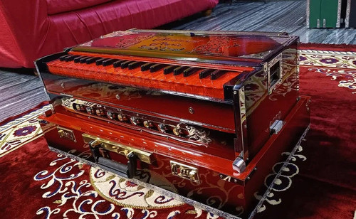 Special Edition Mysterious Red 2 Line Portable Harmonium