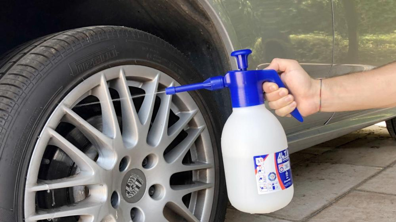 FOSHIO Car Wash Foam Pump Sprayer 0.4 Gallon, Hand Pump Pressure Sprayer  with Trigger Lock Water Sprayer for Car Detailing, Lawn and Garden