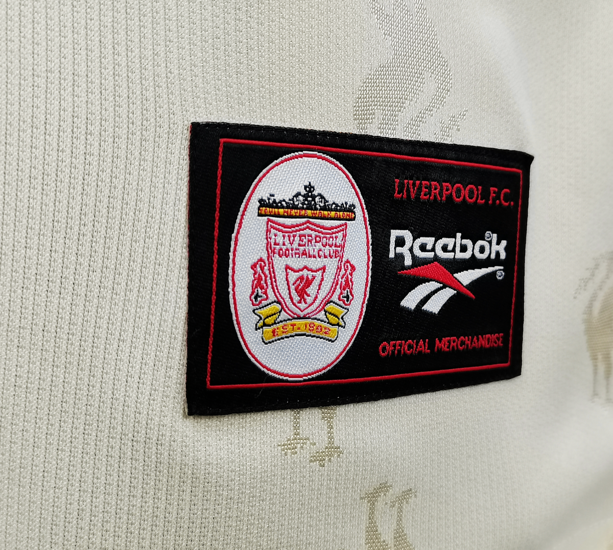 Liverpool 96/97 Men's Away Retro Shirt