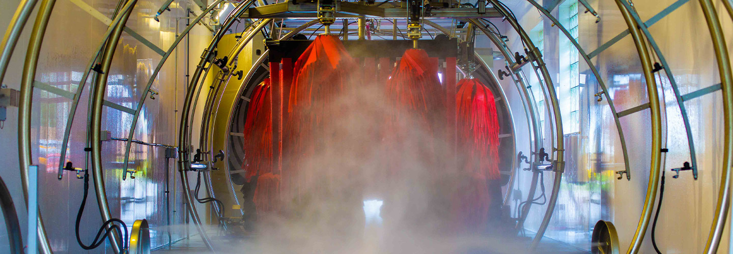 Automatic car wash spinning