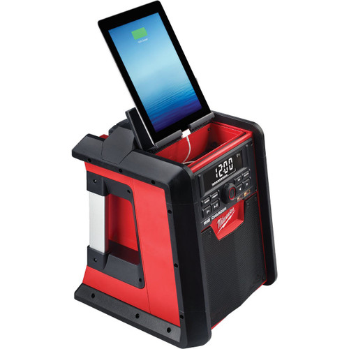 M18 JOBSITE RADIO AND CHARGER  2792-20 MILWAUKEE