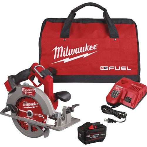 M18 FUEL 7-1/4" CIRCULAR SAW KIT   MILWAUKEE