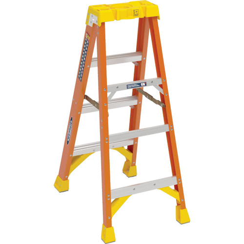 T-1A 4FT ORANGE  FBGL STEPLADDER 300LB 6204