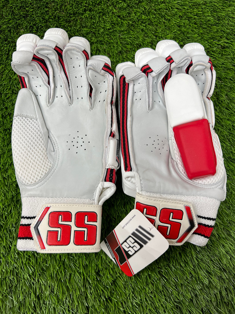 小物 Sound Sports SS Gloves SS Aerolite Cricket Batting Gloves - AA SPORTS