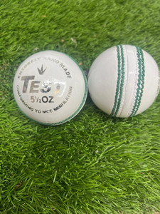 Mids Test  Cricket Balls