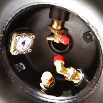 630 220 vertical autogas lpg tank 4 hole standing mercedes 124 frame