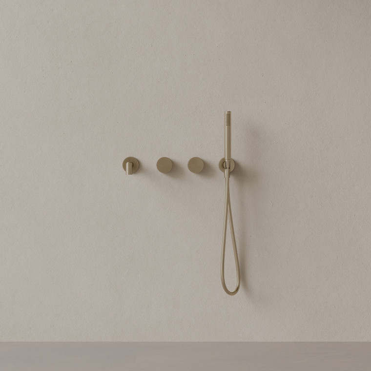 Modern square Wall-mounted Bathtub Filler
